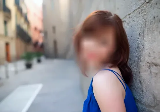 Antonia, 40