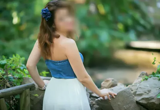 Carina, 30