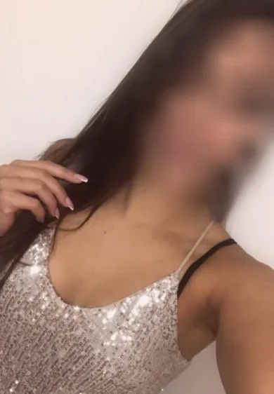 Charlotte, 24