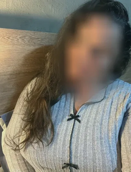 Elif, 33
