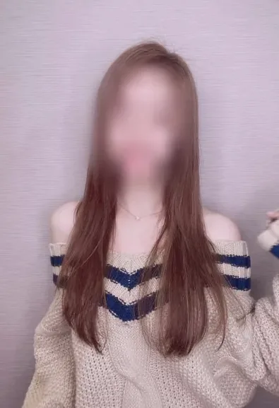 Jana, 28