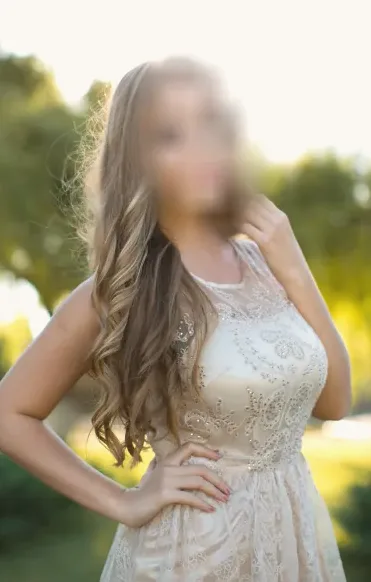 Katharina, 29