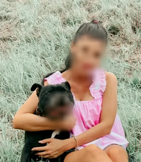 Laura, 36