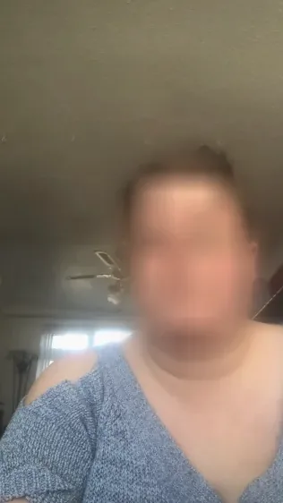 Malin, 28