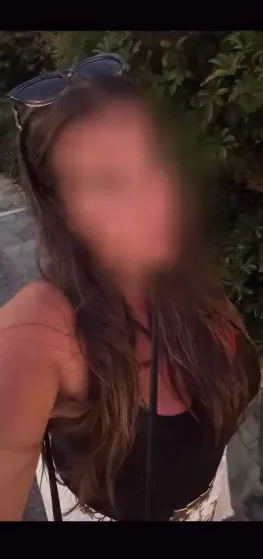 Michelle, 31