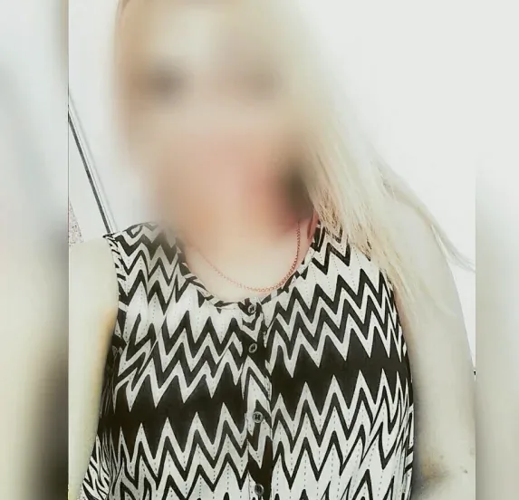 Pauline, 29
