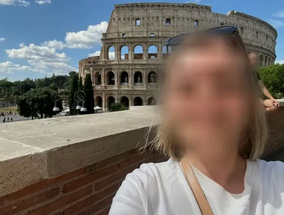 Saskia, 38