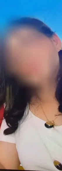 Yasmin, 30